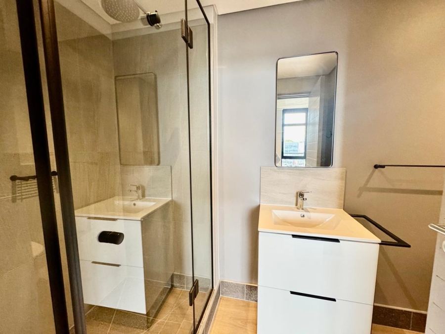 To Let 2 Bedroom Property for Rent in Observatory Western Cape